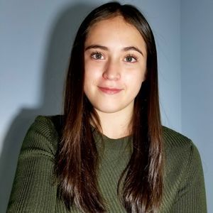 Meet your Posher, Andrea esther